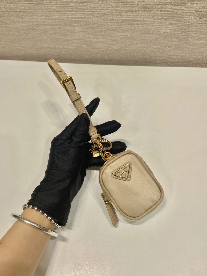 Pra*a wallets